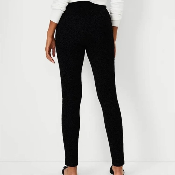 New Ann Taylor Skinny Pants Flocked Velvet Animal Print SZ Medium Leggings - Picture 7 of 15